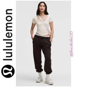 LULULEMON ATHLETICA Hold Tight Sweetheart Short-Sleeve Shirt Light Ivory 10 NWT